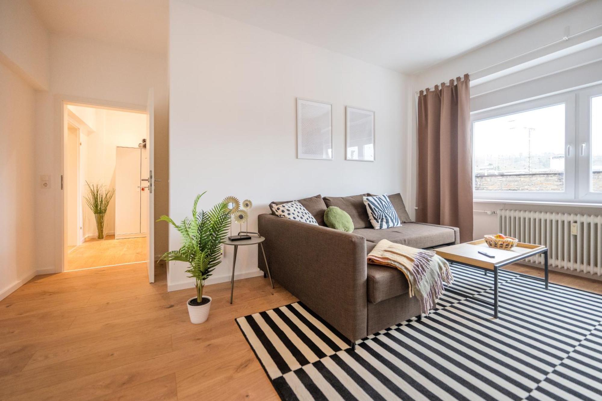 Neu: 100M² - Ideal Fuer Familien/Geschaeftsr. - Hbf كوبلنس المظهر الخارجي الصورة