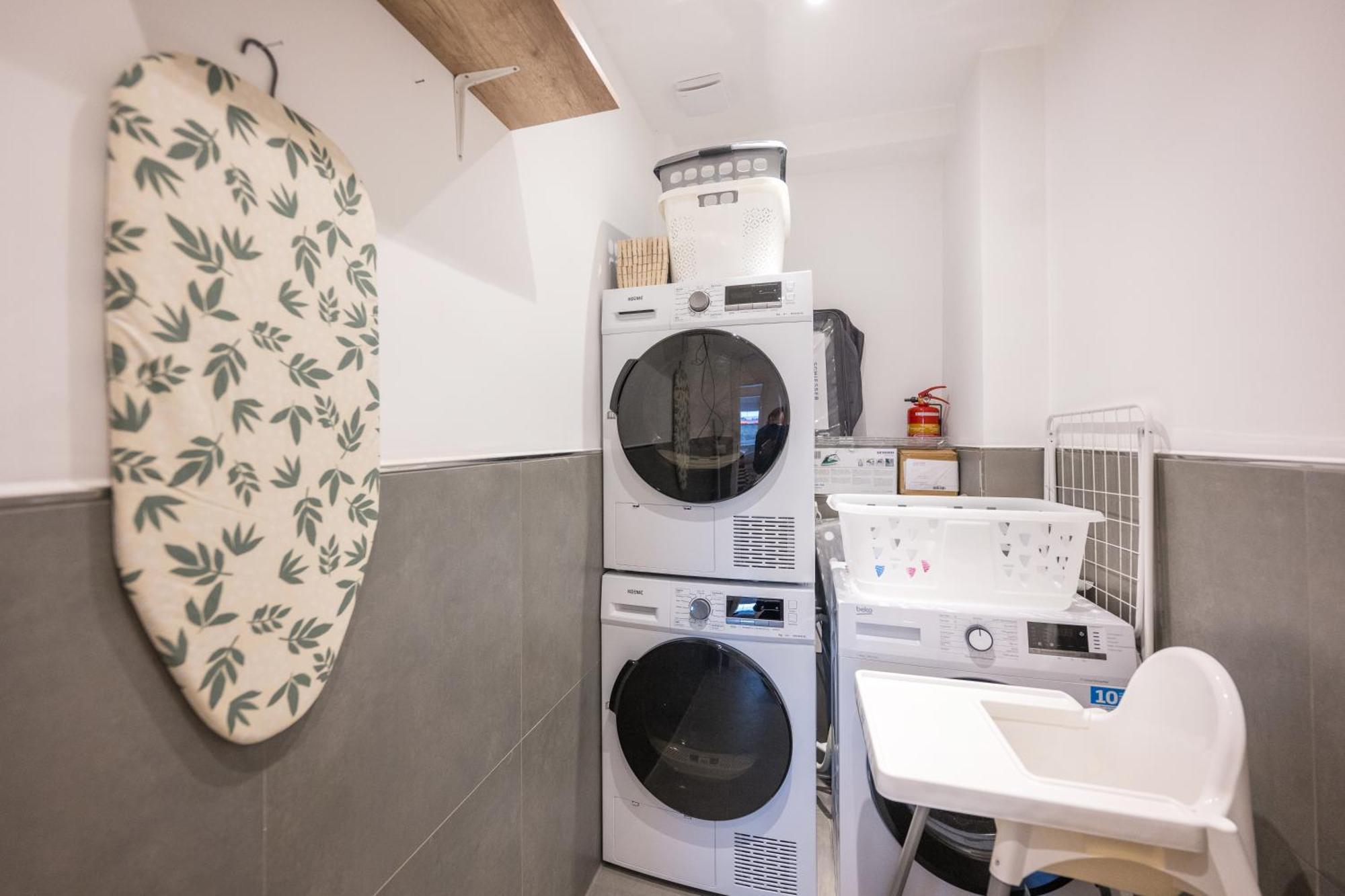Neu: 100M² - Ideal Fuer Familien/Geschaeftsr. - Hbf كوبلنس المظهر الخارجي الصورة